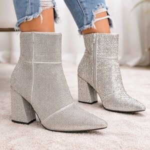 A New Day Silver Sparkly Ankle Boots Size 8.5 Block Heel